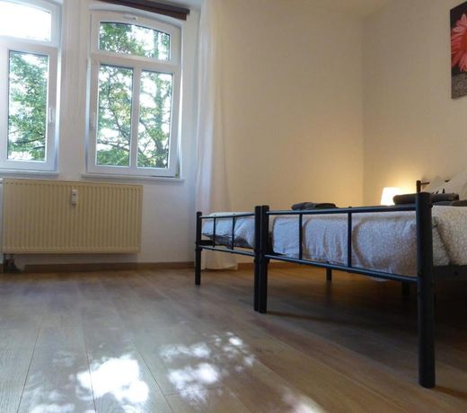 Apartment Ferienwohnung Martin Luther, 3 Schlafzimmer, free WiFi, NÃ¤he Zentrum, klimatisiert, hell, offen, sehr schÃ¶n,
