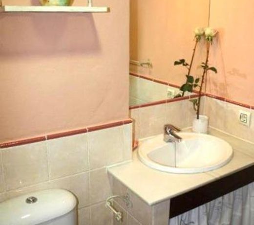 APARTAMENTO ZAHARA DE LOS ATUNES