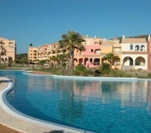 APARTAMENTO ZAHARA DE LOS ATUNES
