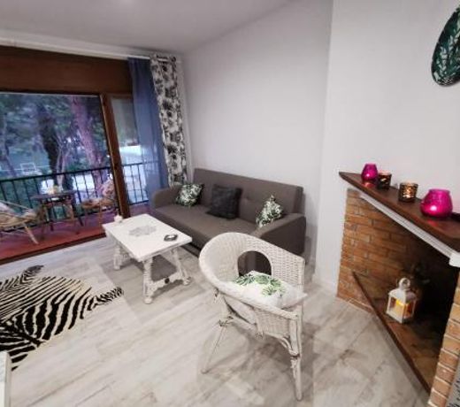 APARTAMENTO PORT DE RODA DE BARA -ROC SANT GAIETA