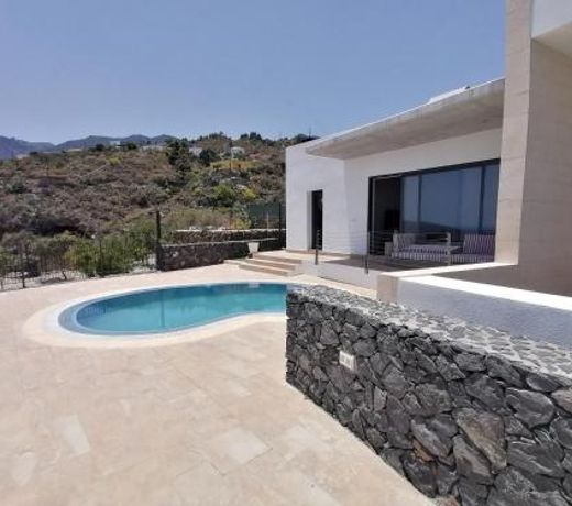 VILLA âLA FLORIDAâ - WONDERFUL VIEWS - POOL â WIFI