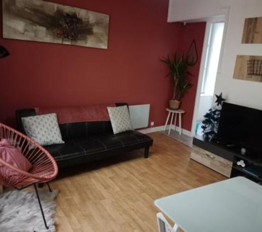 Pounette, appartement T3 centre / thermes Luxeuil