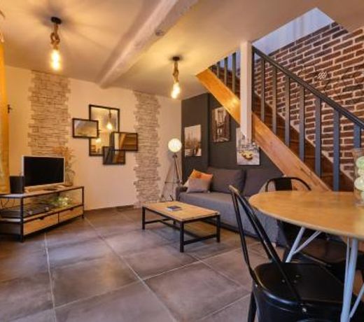 Melina - jacuzzi - maison avec cour climatisee proche cite medieval