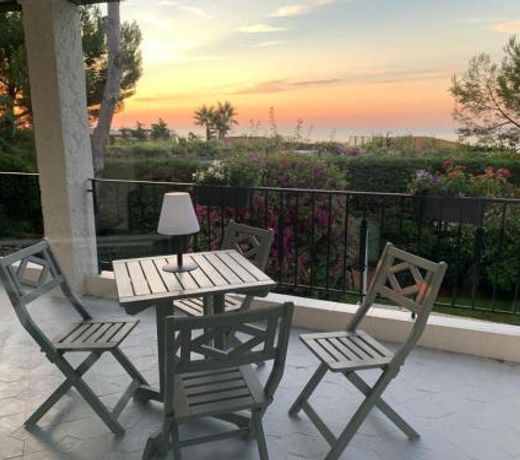 Villa Les Pins du Cap - Vue mer - Cap d'Antibes