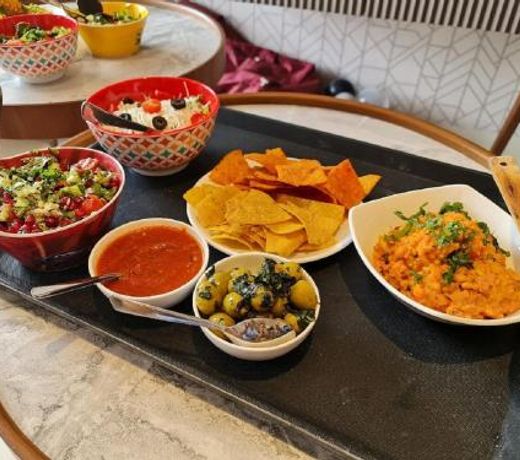 AR Suites Jewels Royale