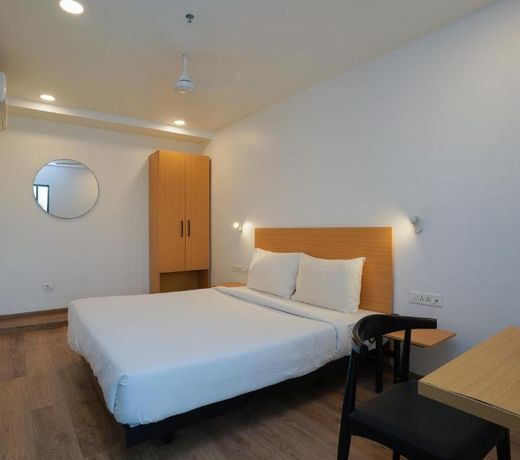 Octave Uptown Suites