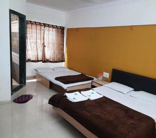 HOTEL S K PALACE