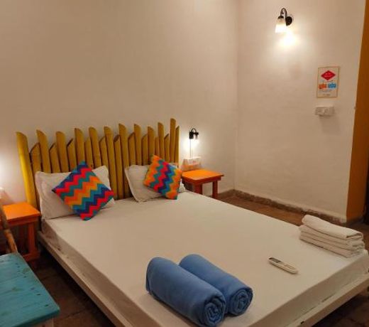 goSTOPS Goa, Calangute