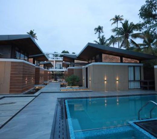 Lago Leisure Resort & Spa