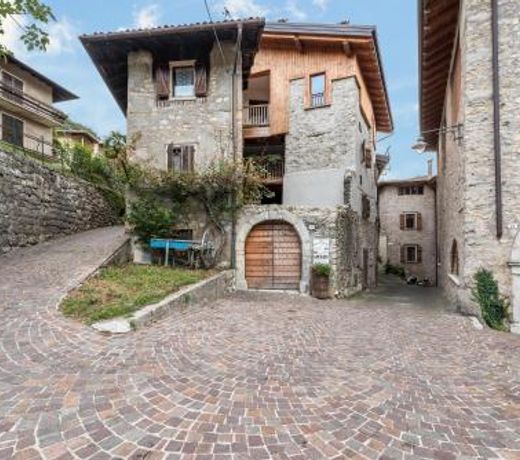 Agriturismo Al Gallo Nero La Torre