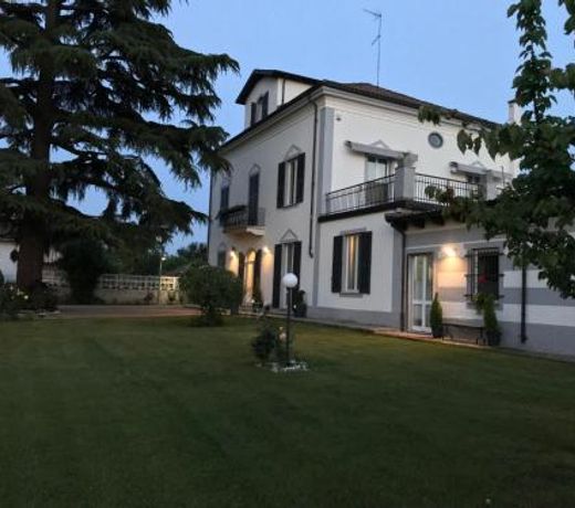 VILLA PRESTIGIO Bed and Breakfast