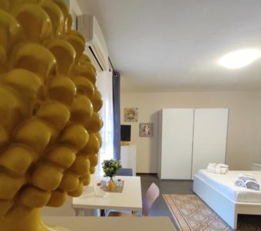 Ostro - Guest House