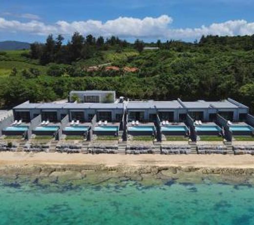 Feliz Villa Suite Kourijima View