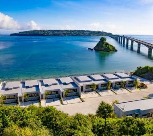 Feliz Villa Suite Kourijima View