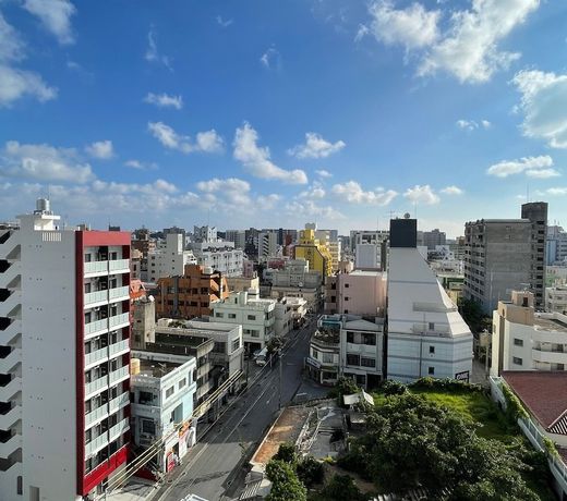 New Normal Hotel in NAMINOUE ãã¥ã¼ãã¼ãã«ããã«ã¤ã³æ³¢ã®ä¸