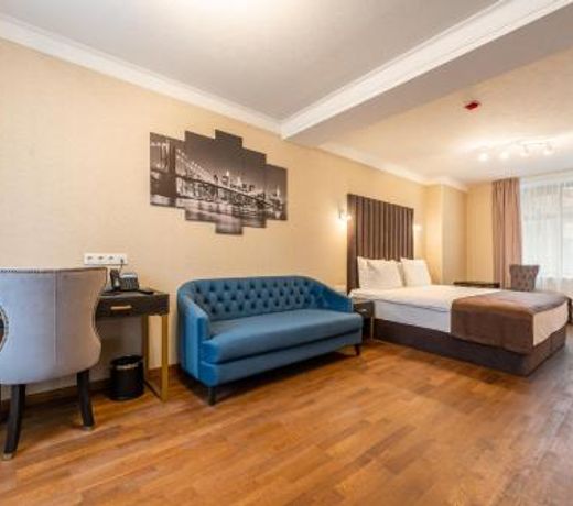 Old Riga Plaza Hotel