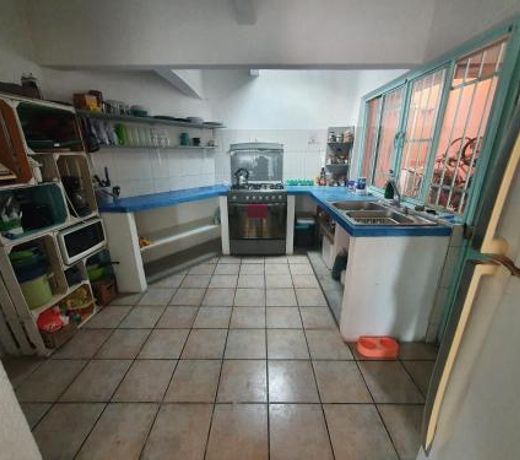 Nómadas Hostel