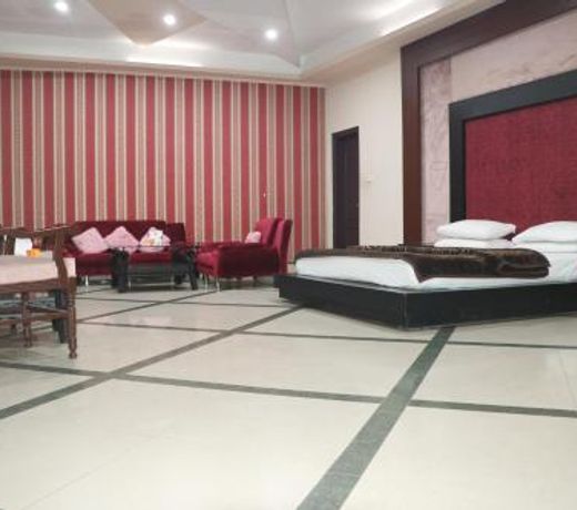 Hotel Grace Inn