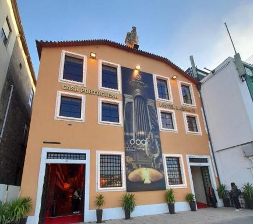 Oporto Wine Cellars