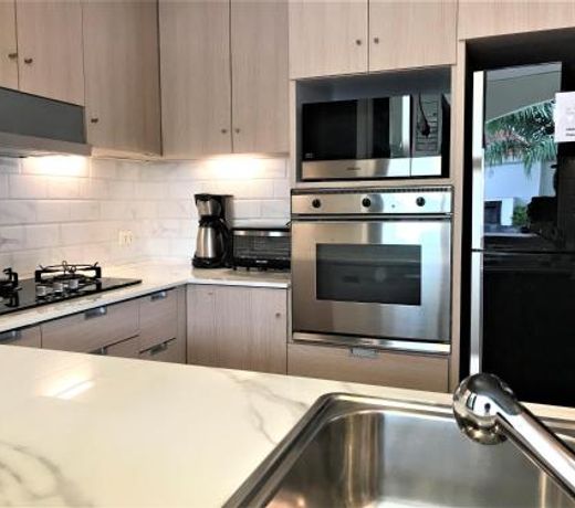 LUXURIOUS VIEW TALAY VILLA - PATTAYA HOLIDAY HOUSE