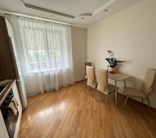 Apartment, Podilia