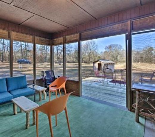 Secluded Boles Home Near River Pets Welcome!