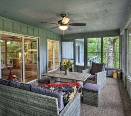 Casa Azul on Golf Course High-End Interior