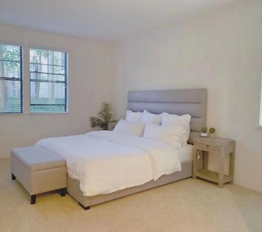 Irvine 2Bedroom 2 Bathroom Apartment with Kitchen Pool gym