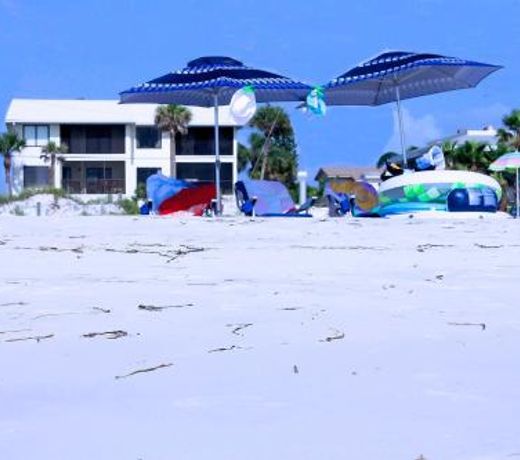 Absolute Paradise AMI-Private Beach Access-Gulf Views-Heated Pool