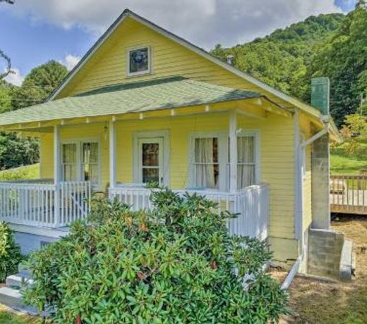 Cozy Blue Ridge Cottage - Bike, Hike, and Fish!