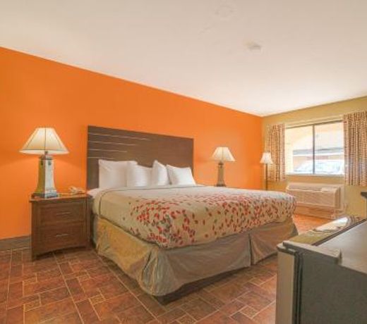 Aransas Bay Inn & Suites - Aransas Pass
