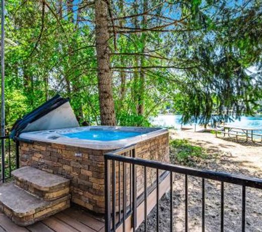 Wild Duck Lakehouse