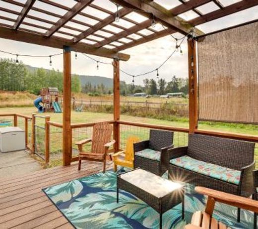 Serene Sequim Retreat with Deck Pets Welcome!