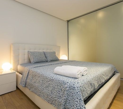 Modern Apartment in the City Center