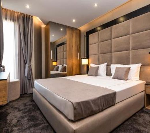 SOHO Apart House