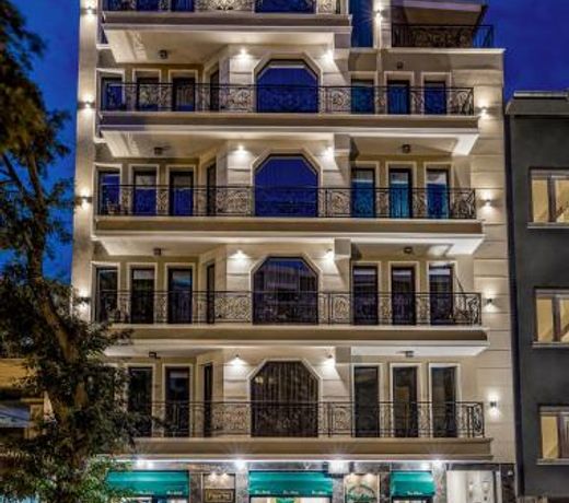 SOHO Apart House