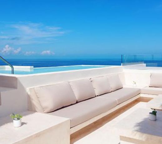 Casa Astral Luxury Hotel