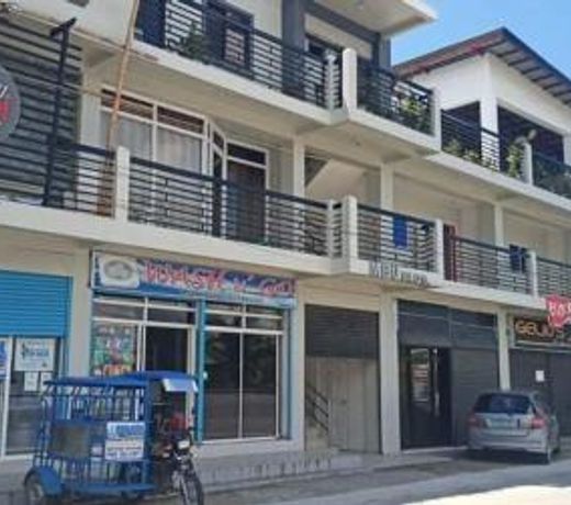 MBU Suites Bed n Breakfast