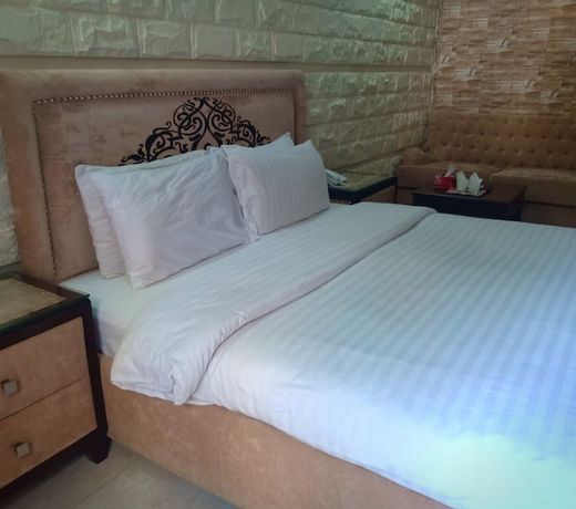 Dream Residency