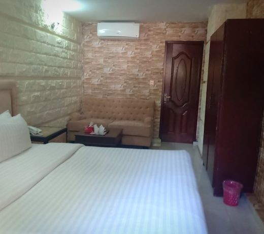 Dream Residency