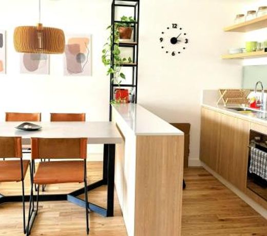 Stylish Apartment by River with Pool & Grill