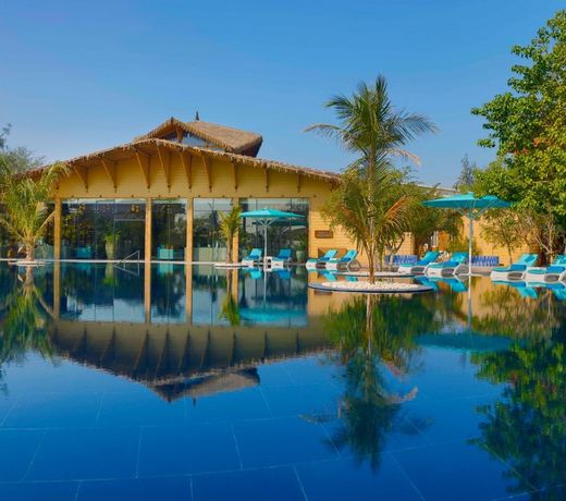 Anantara World Islands Dubai Resort