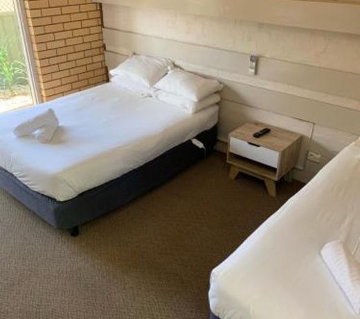 HOPETOUN COMMUNITY HOTEL MOTEL