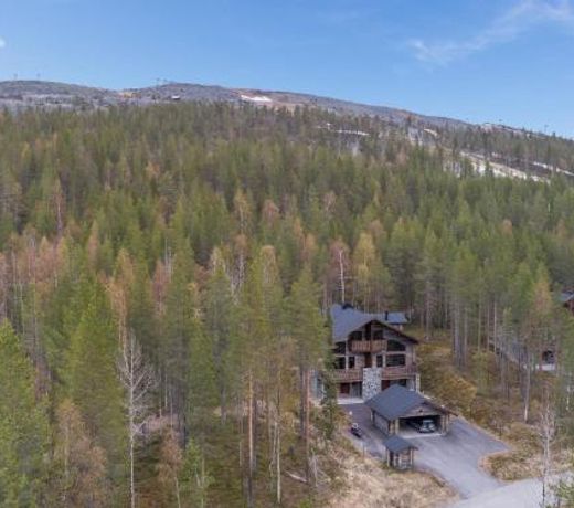 Holiday Home Karhunkieppi 9a- 2 skipasses included