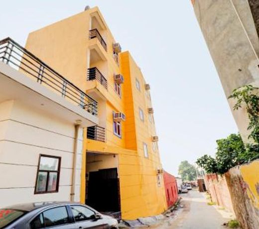 OYO Flagship 83647 Hotel Stay Delight
