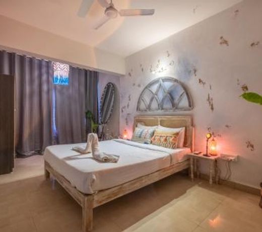 Groovy Hippo Stays - La CASA - Vagator Goa