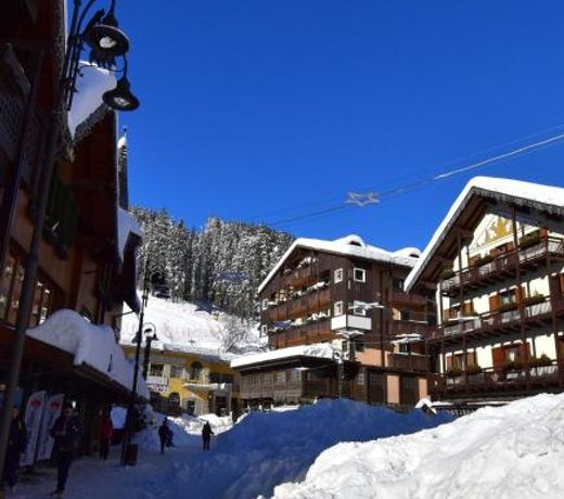 CENTRAL SPORT CAMPIGLIO 405