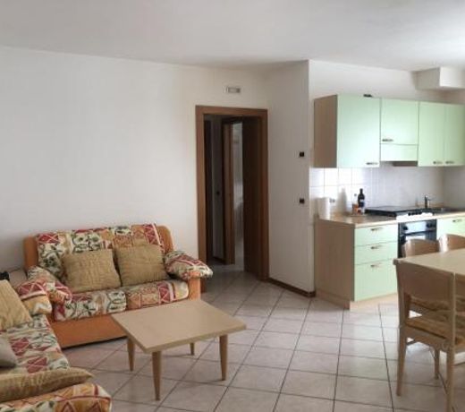 012 Trilocale, Carisolo