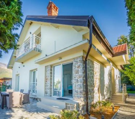 Risteski Apartments - St. Naum