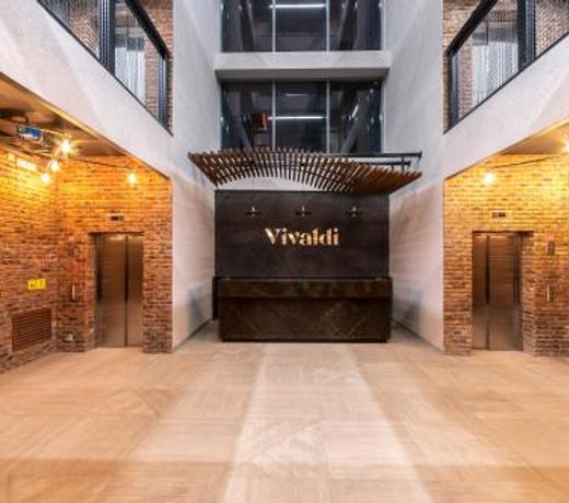 ÐÐ¿Ð°ÑÑÐ°Ð¼ÐµÐ½ÑÑ Ð²Ð¾Ð·Ð»Ðµ ÐÐ°Ð±ÐµÑÐµÐ¶Ð½Ð¾Ð¹, ÐºÐ»ÑÐ±Ð½ÑÐ¹ Ð´Ð¾Ð¼ VIVALDI